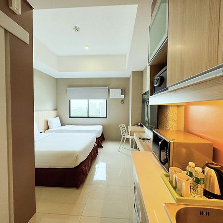 Hotel101 - Fort Taguig Exterior photo