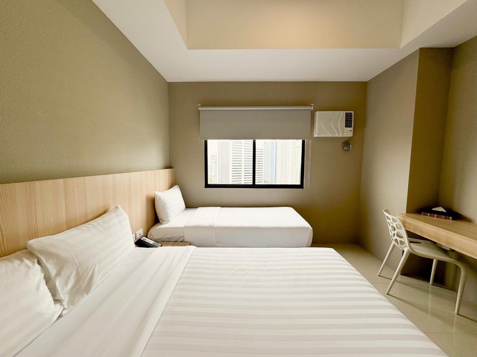 Hotel101 - Fort Taguig Exterior photo