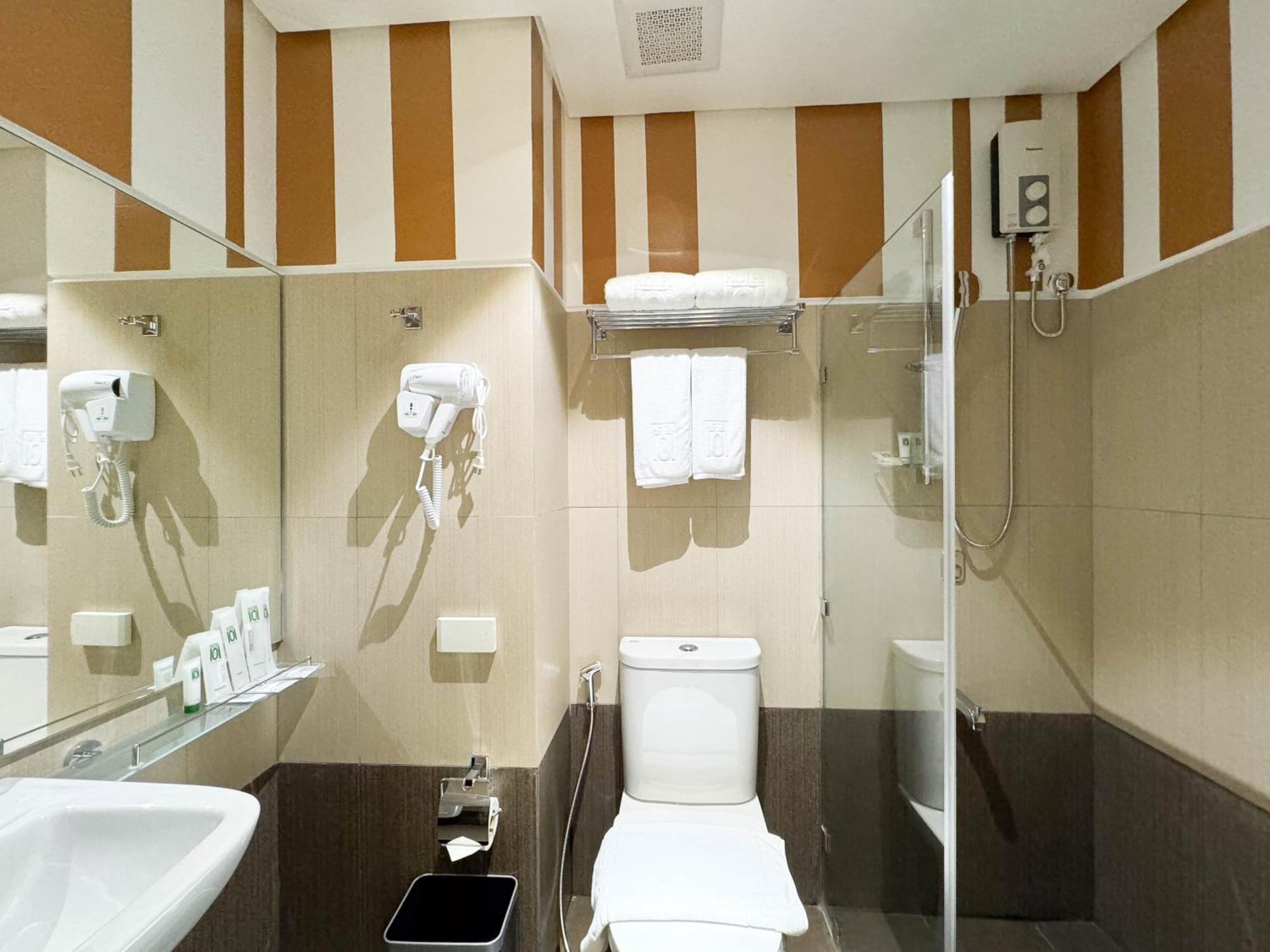 Hotel101 - Fort Taguig Exterior photo